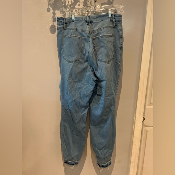 Good American Light Blue Jeans - Picture 5 of 6